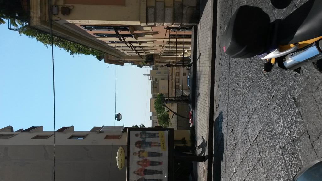 Crispi * Napoli